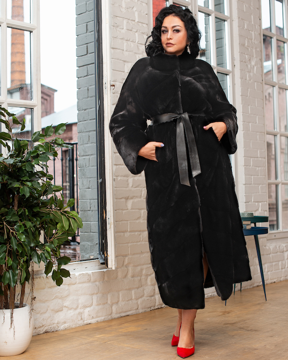 Хит продаж, шубы больших размеров| Официальный сайт фабрики меховых изделий ELENA FURS